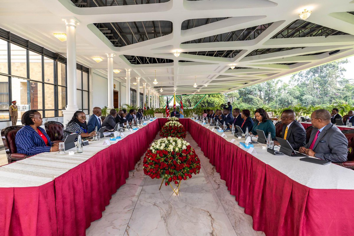 President @WilliamsRuto chairs a second cabinet meeting this week, to deliberate on flood mitigation measures; resolves to create awareness on climate change effects mitigation. Photo courtesy. standardmedia.co.ke