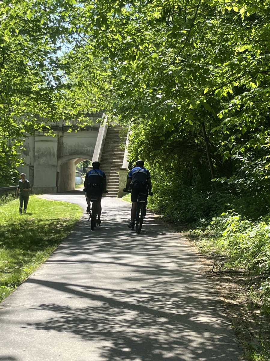 Crossed paths w a few Policemen on bike patrol this am on my morning run on the Brandywine Love it. Thank you ⁦@MikePurzycki⁩ ⁦@JohnCarneyDE⁩