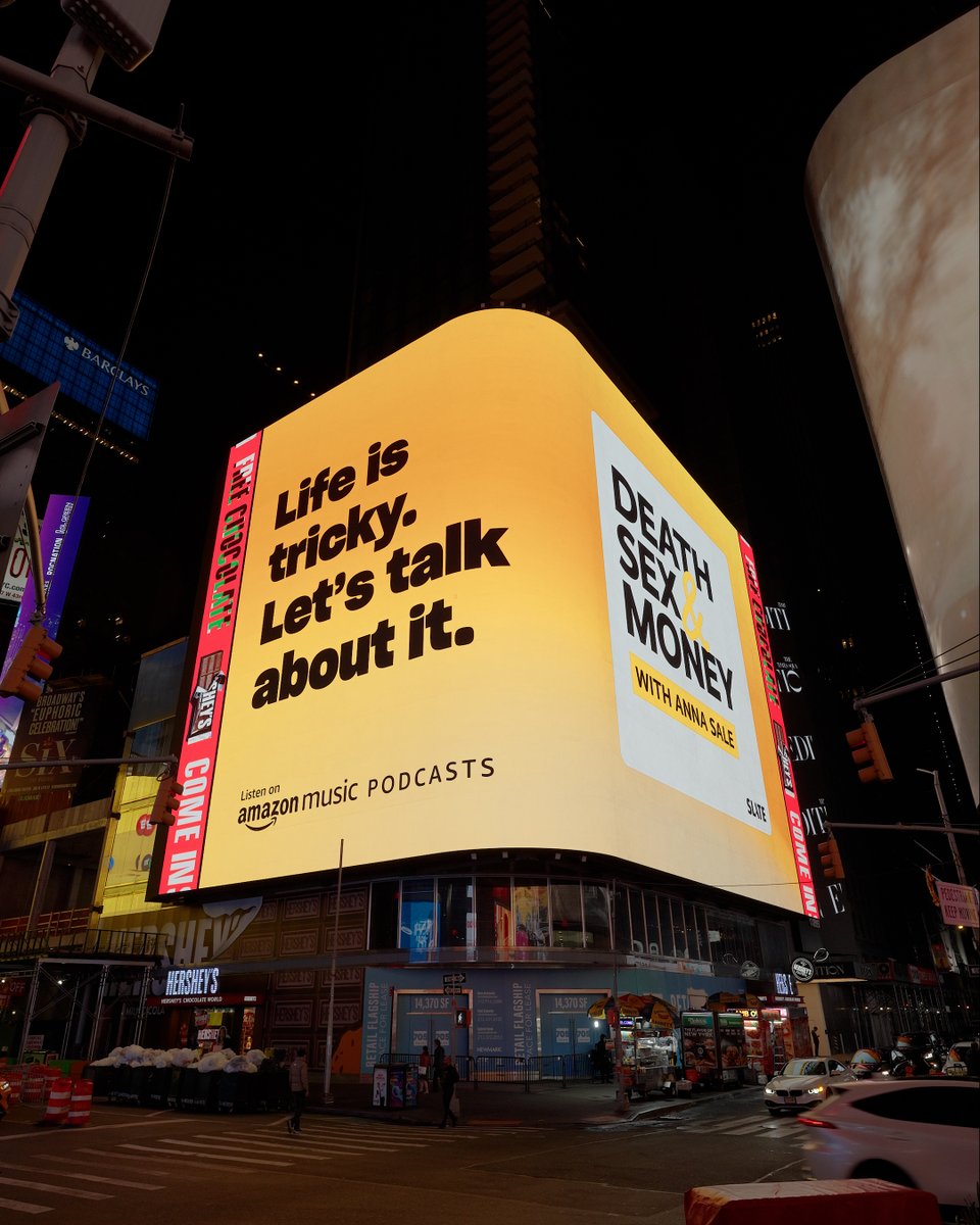 .@deathsexmoney is featured in Times Square with @PlayMorePods! This week, @annasale is joined by @Slate writer @mjs_DC, What Next | TBD host @lizzieohreally, & Working co-host @OhitsBIGRON to answer listener questions. 🎧 Listen on Amazon Music: music.amazon.com/podcasts/ca9a9…