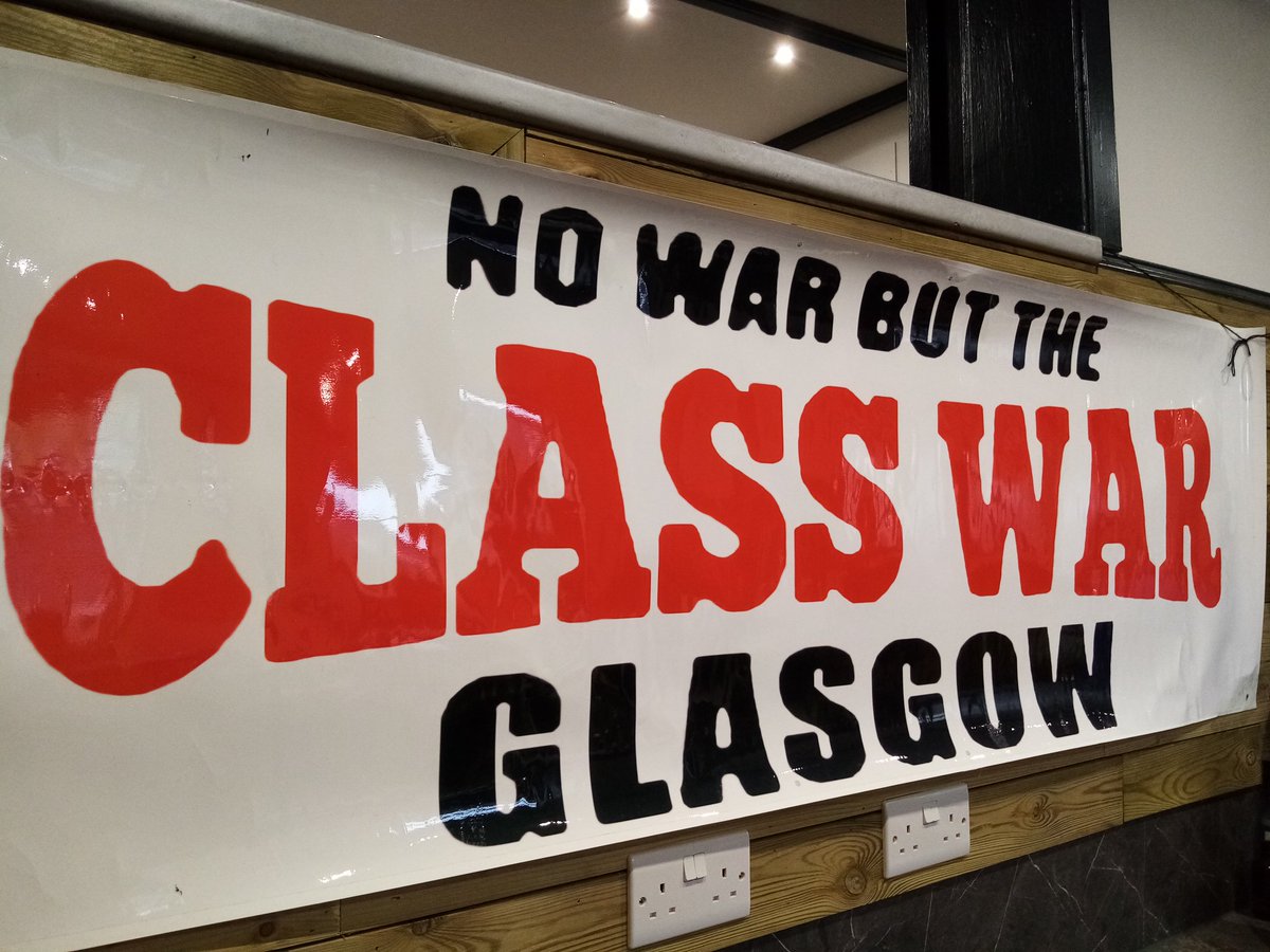 Last night, NWBCW Glasgow was at the May 1st event in Red Rosa's organised by Red and Black Clydeside. A night of music, food, speeches and stalls!