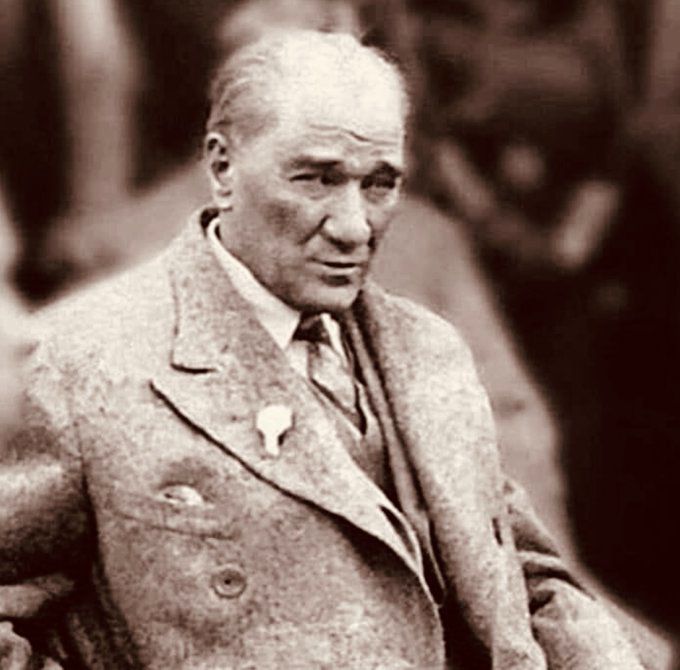 Bir millet kendi kuvvetine dayanarak varlığını ve bağımsızlığını sağlamazsa şunun bunun oyuncağı olmaktan kurtulamaz. Gazi Mustafa Kemal ATATÜRK