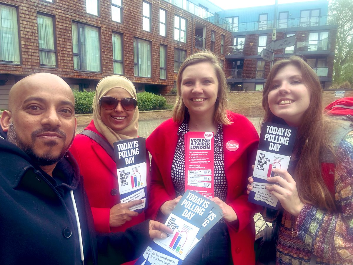 Join the vibrant Bow West Door Knocking team, where red is our choice of clothing today. 
Remember to bring your ID and let your voice be heard at the polls. #GetOutTheVote

Please vote for 

🌹 @SadiqKhan 
🌹 @unmeshdesai 
🌹And the amazing  @LondonLabour team