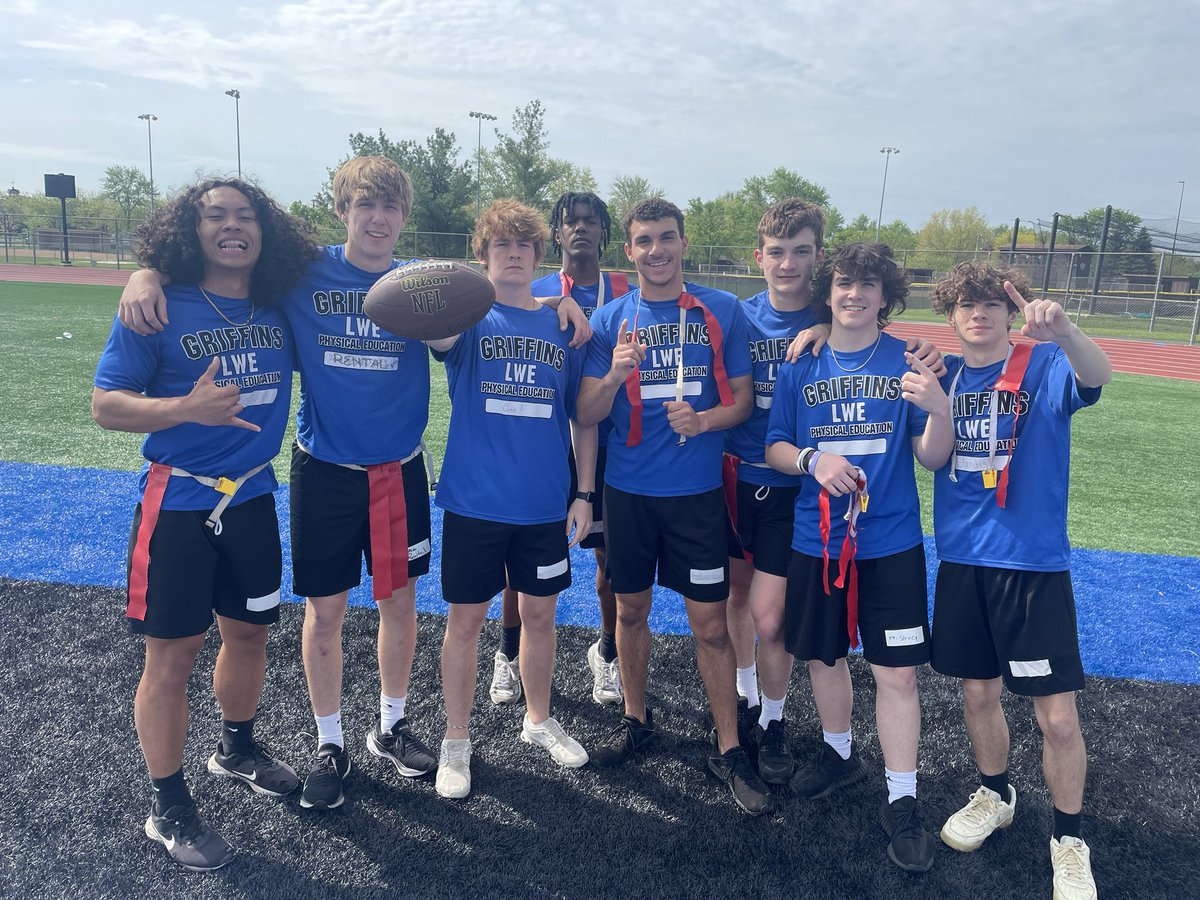 2nd hour competitive PE football champs !!