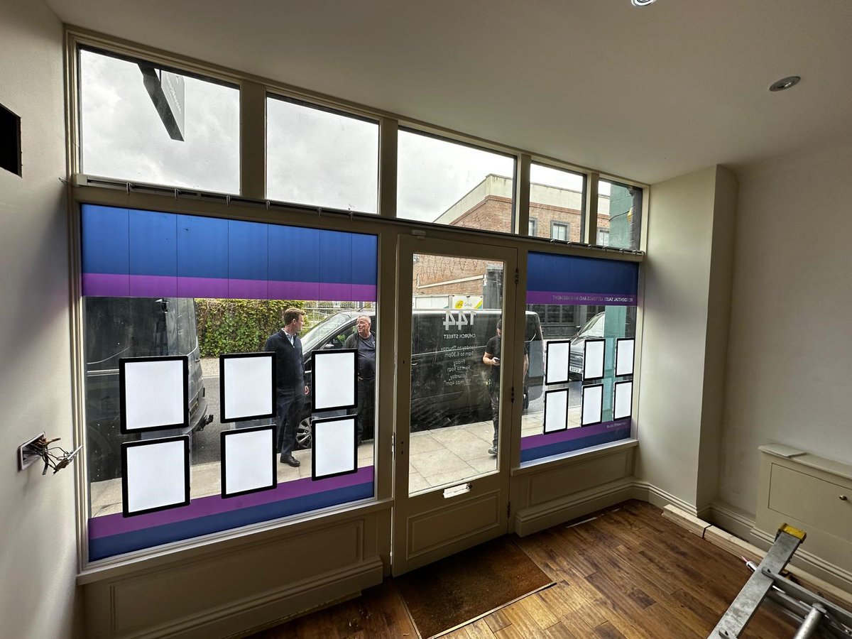 DigitalOffice5's tweet photo. Installation At Winkworth - Stoke Newington

✅A4 VM2 Black Window Displays https://t.co/DScJ2QjPsv