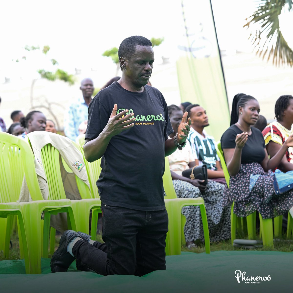 Blessed be the Lord, Who daily bears us up; God is our salvation. [Selah] Our God is a God of salvation, and to GOD, the Lord, belong deliverances from death. (Psalms 68:19-20 ESV) bit.ly/Phaneroo484 #Intercession #Phaneroo | #LiveNow