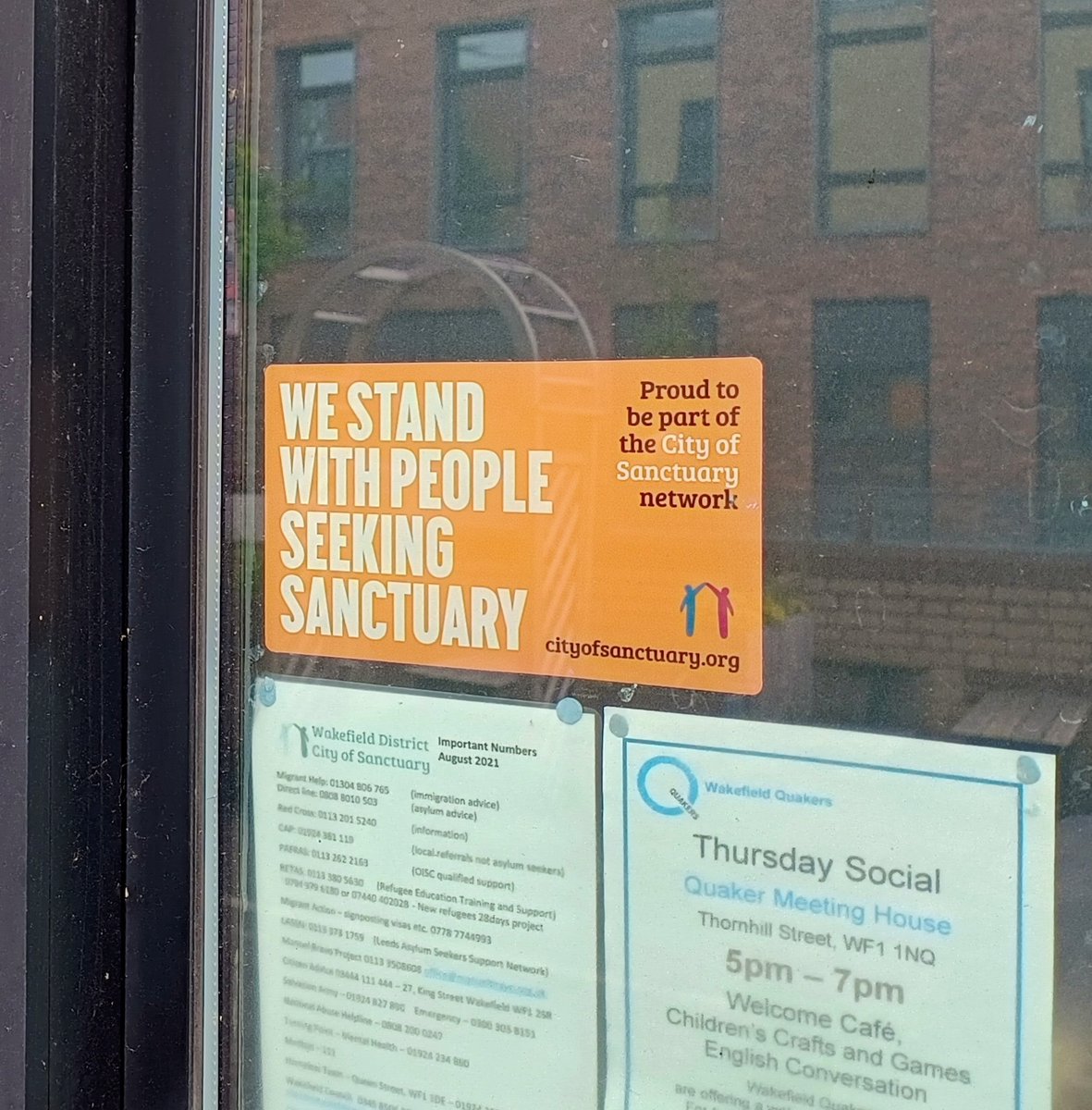 Looking for a simple way to show support this Refugee Week? Our new window stickers are about making clear how many orgs & institutions are calling for a compassionate approach to refugees. These ones have been spotted in Wakefield😍 Order yours today👇 docs.google.com/forms/d/e/1FAI…