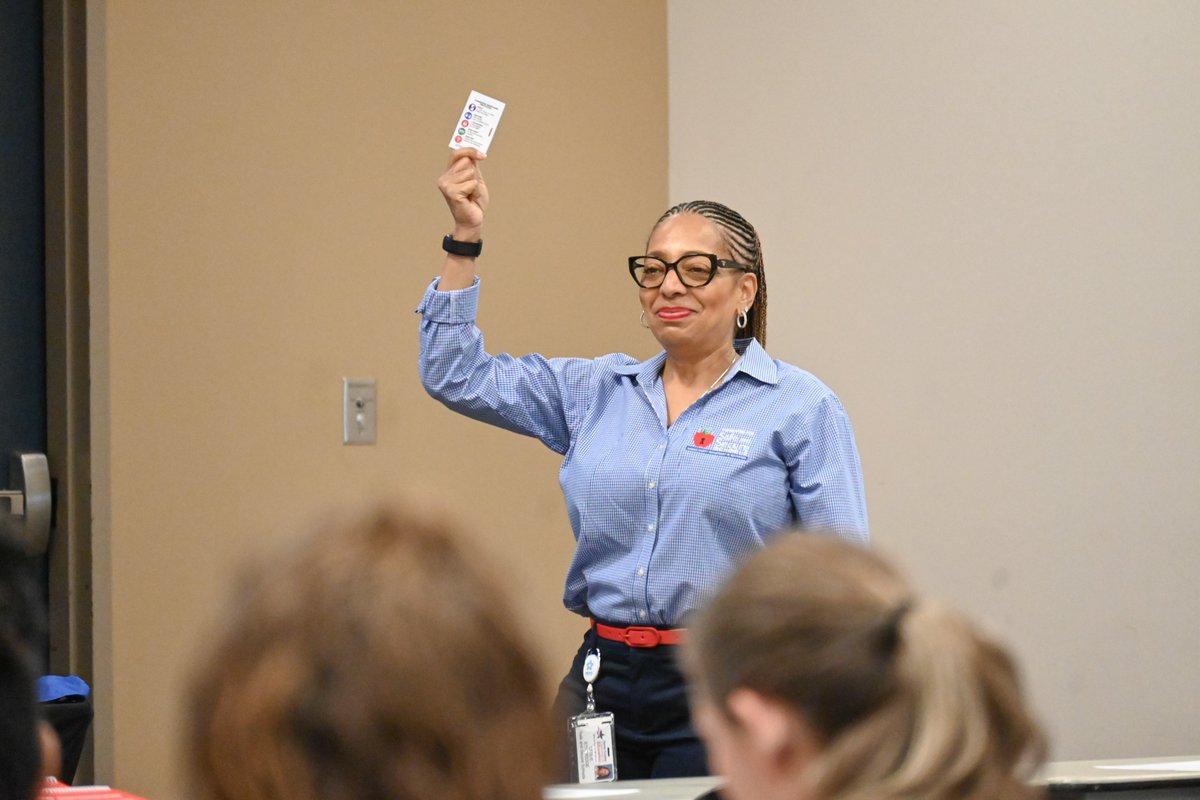 #TeamHCDE keeps safety at the forefront with Emergency Preparedness training. @CSSS_hcde led colleagues through the Standard Response Protocol and presented various site-specific scenarios to ensure a uniform response during emergencies. #WorkplaceSafety #Betheimpact