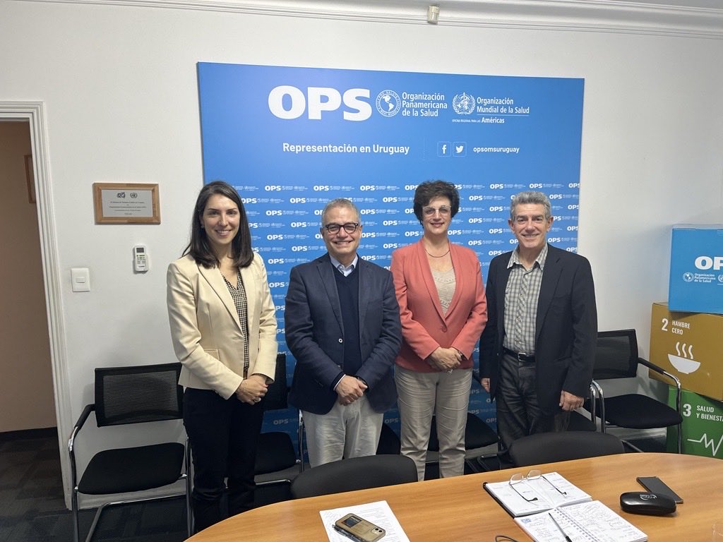 Adriana Blanco Marquizo (@blancomarquizo) on Twitter photo Muy agradecida por la cooperación con <a href="/opsomsuruguay/">OPS/OMS Uruguay</a>. Su papel es fundamental para la implementación de CMCT de la OMS en #Uruguay y la región
Muchas gracias al Dr Hernán Montenegro, representante OPS/OMS y al Dr. Wilson Benia por el constructivo recibimiento.
#CMCTSalvaVidas Muy agradecida por la cooperación con <a href="/opsomsuruguay/">OPS/OMS Uruguay</a>. Su papel es fundamental para la implementación de CMCT de la OMS en #Uruguay y la región
Muchas gracias al Dr Hernán Montenegro, representante OPS/OMS y al Dr. Wilson Benia por el constructivo recibimiento.
#CMCTSalvaVidas