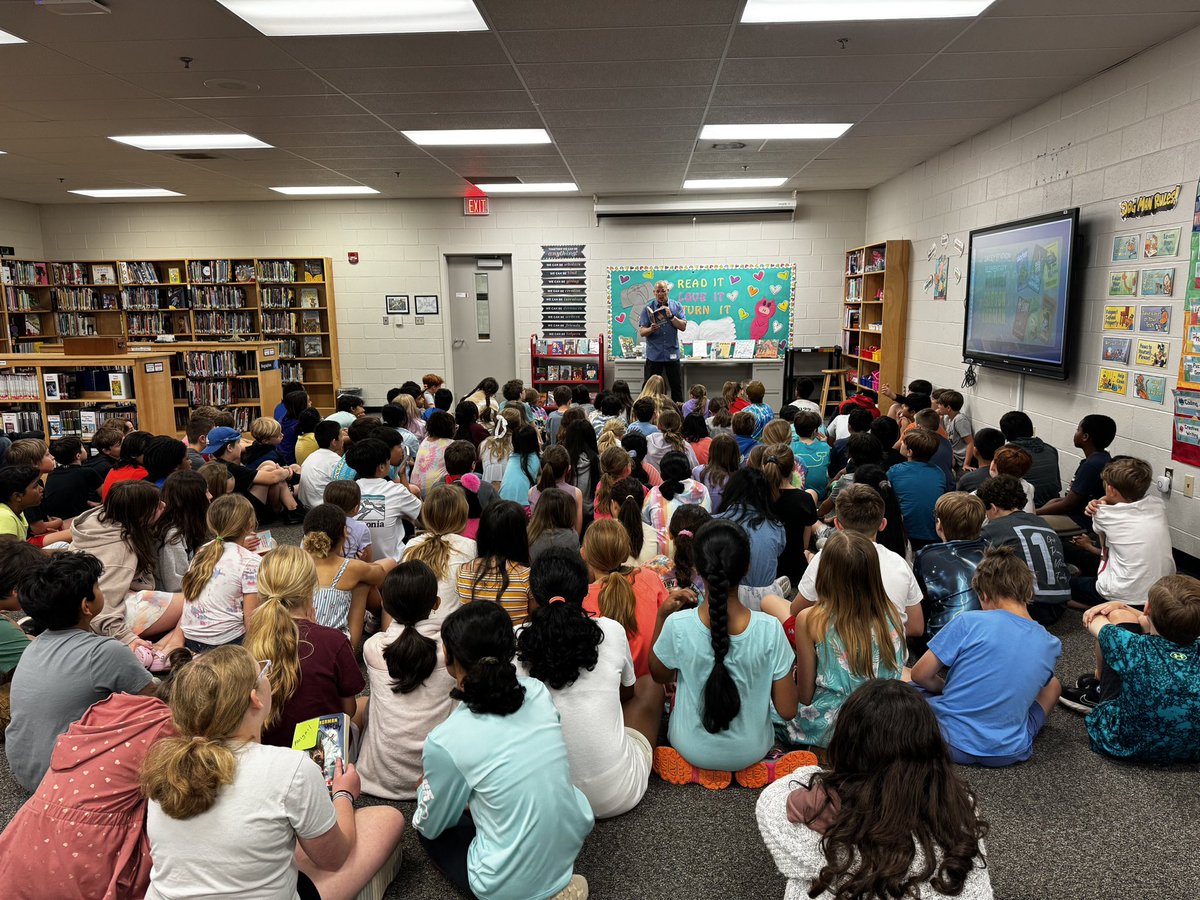 BSE students are enjoying listening to author, Gordon Korman! @drrusselldyer @cville_schools