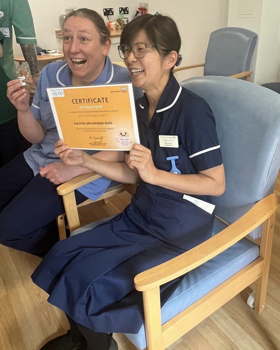 Of all the medicines available, a smile is the best medicine of all ☺️
Congratulations to my nursing team for receiving the award for positivity in recognition of showing exceptional support and patient care. To have my team described as ‘outstanding’ is amazing 🥰 @DosMyht