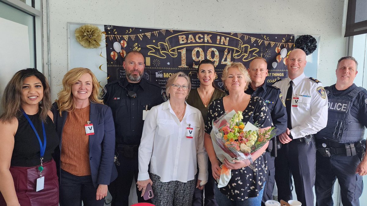 This week we celebrated police dispatcher Tina Squire's extraordinary 30 years of service with both @AbbyPoliceDept and E-Comm 9-1-1! Thank you Tina for the profound impact you've had on your peers, our communities, and the field of public service. #911BC