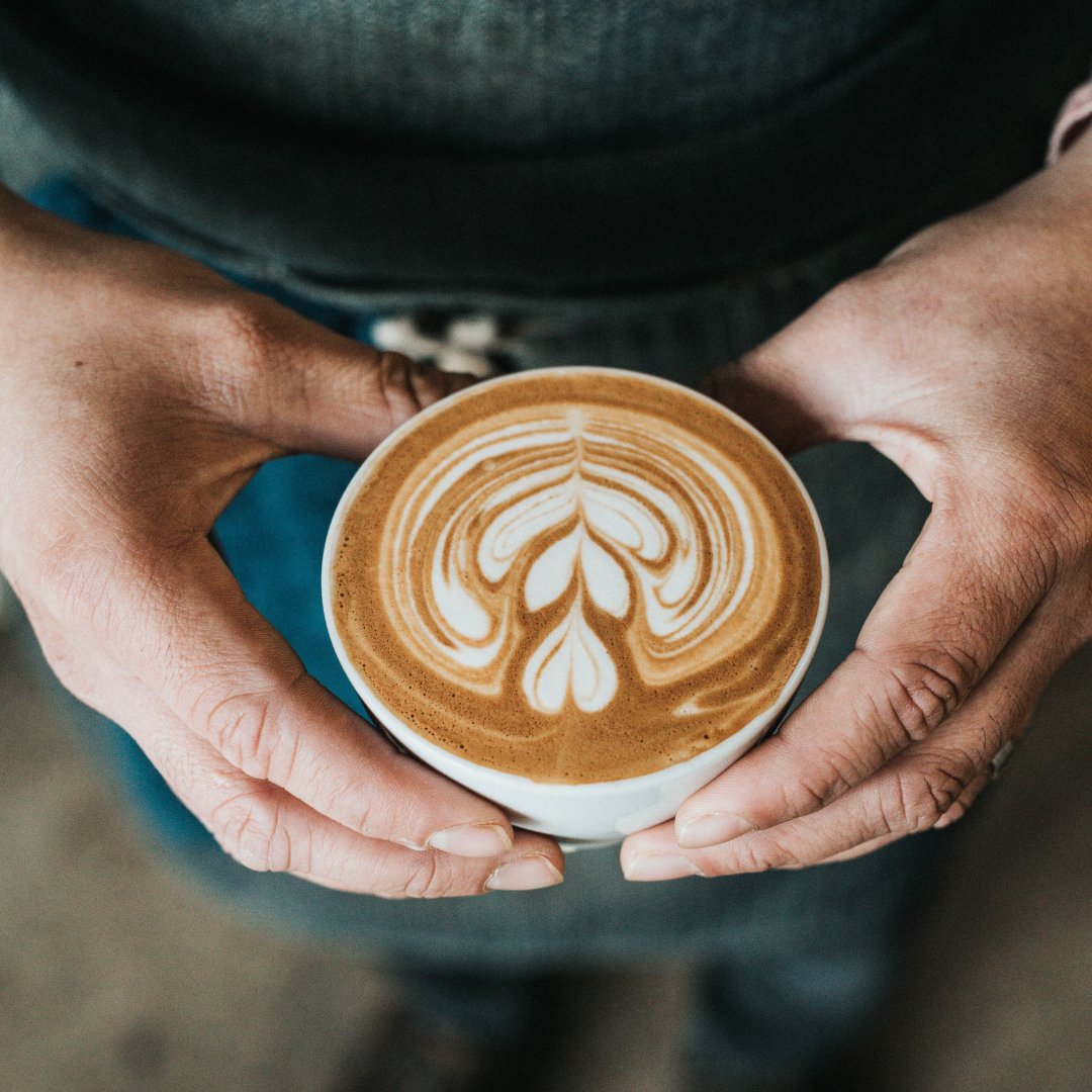 Sip, smile, and savor the beauty in every cup with our enchanting latte art! ☕️🎨✨

📍3518 Connecticut Ave NW, Washington DC
📞 202-968-2002

#dccoffee #dmvcoffee #halal #illycoffee #cleparkmainstdc #espresso #italiancoffee #dolanuyghurcoffee