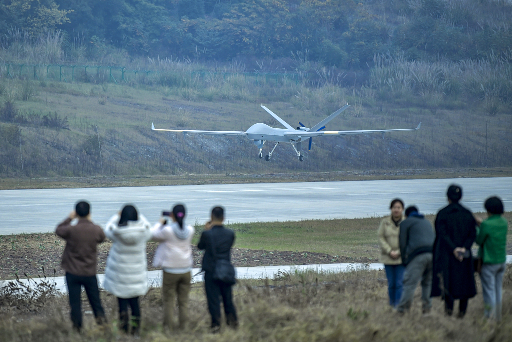 Sichuan's Zigong city recently celebrated the launch of a new #UAV industrial base, a collaboration between #AVIC Chengdu Aircraft Industrial (Group) Co Ltd and the local government. #InvestinChina #IndustrialTrends brnw.ch/21wJoXV