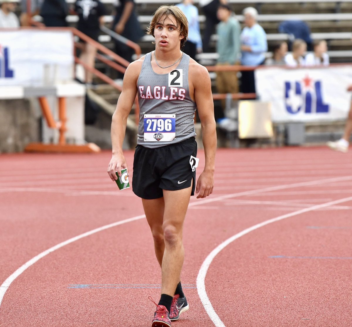 Holliday's Noah Strohman is the Class 3A boys 3200-meter run state champion 🏆 @HollidayISD @Kyle__Atwood @Hull_TRN