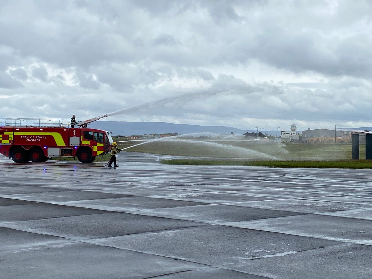 Together with our fantastic airside partner @eglintonflying, we welcomed Home Education Northwest for a very special Airport tour this week which included some fun on board the private aircraft & with our Airport Fire & Rescue team!🛩️🚒 #CityofDerryAirport #EglintonFlyingClub