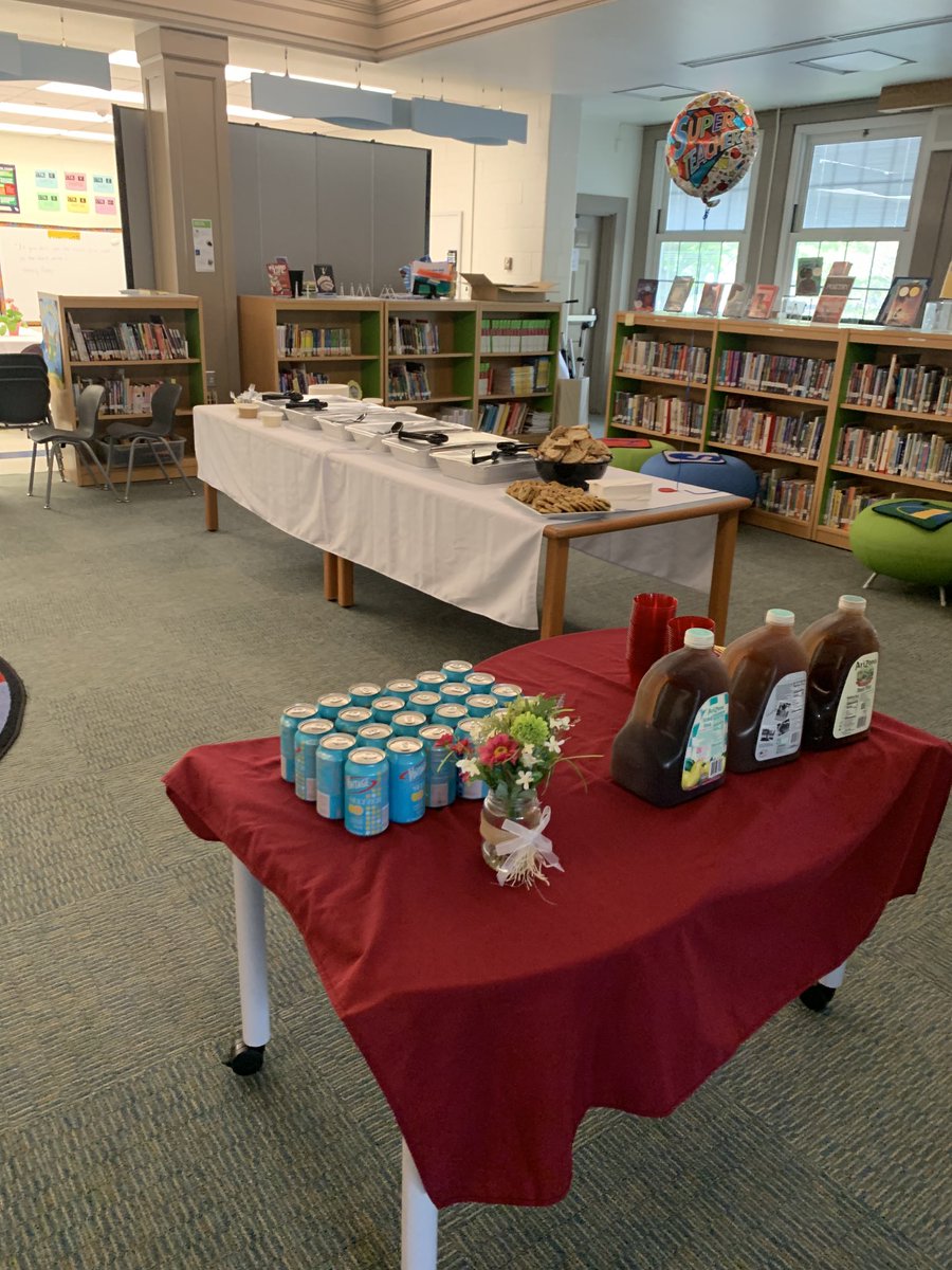 Thank you ⁦<a href="/TollGatePTO/">Toll Gate Grammar PTO</a>⁩ for a DELICIOUS teacher appreciation luncheon yesterday. We all felt the ❤️!