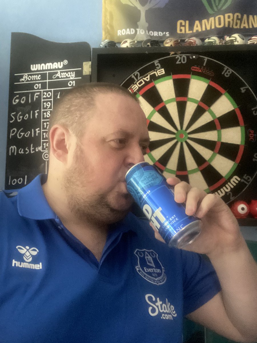 That’s work done know time for a cheeky four day weekend of watching sport playing darts and having a few beers.

⚽️🎯🍻⚽️🎯🍻🎯⚽️🎯🍻

#Darts #LoveTheDarts