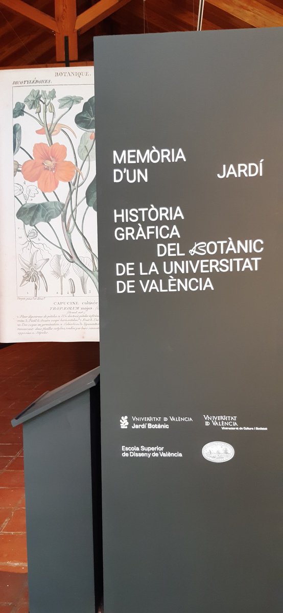 luciasapina's tweet image. Us recomane l'exposició 'Memòria d'un jardí' que estarà a la Sala Estufa Freda del @JardiBotanicUV fins al 3 de novembre, un projecte que recupera i recorre la història del Jardí a través de #planols, #dibuixos, #fotografies, #documents...