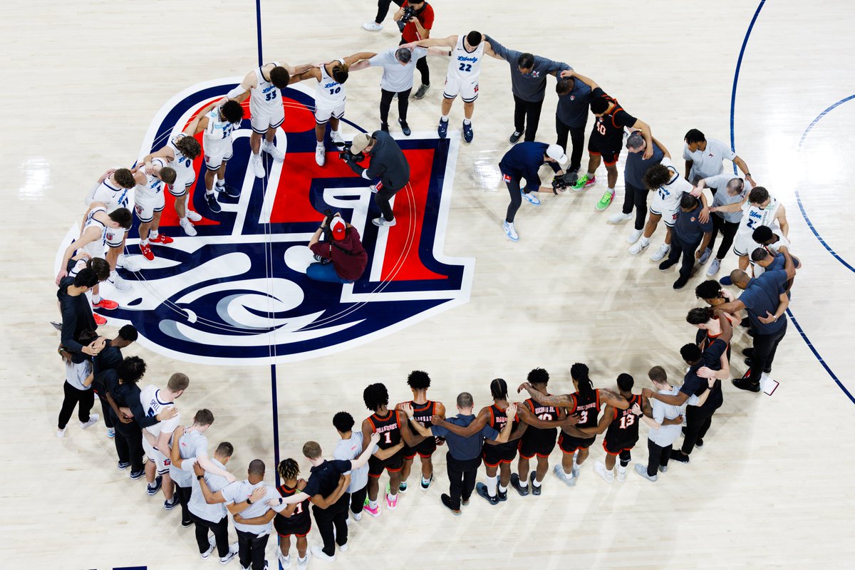 LibertyFlames tweet picture