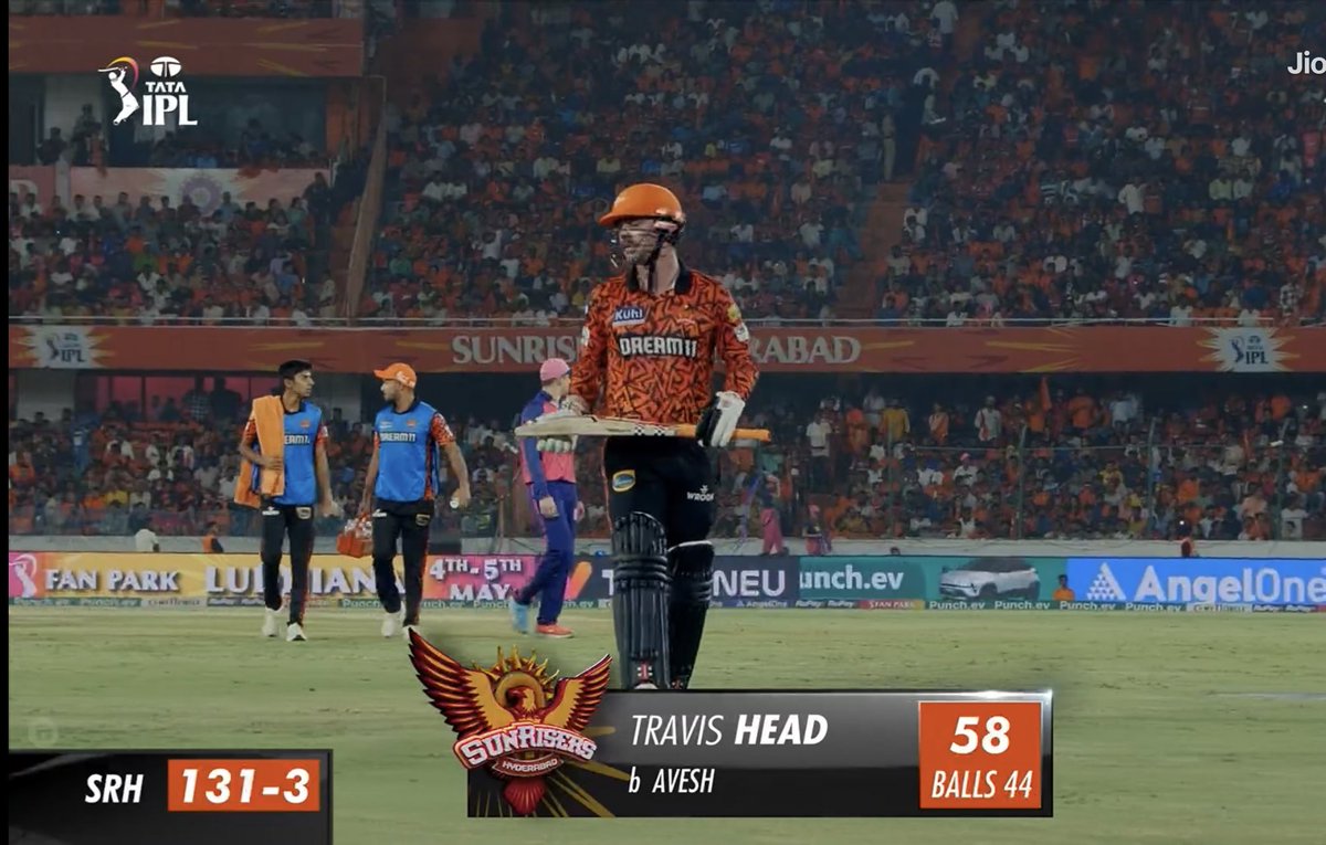 Well anchored!
#SRHvsRR