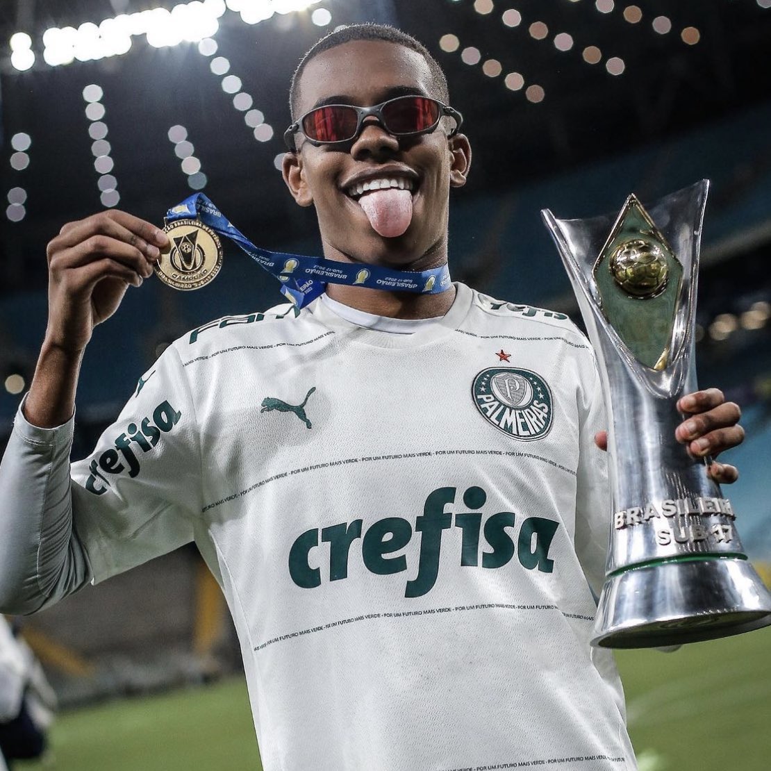 🚨 🇧🇷 BREAKING: According to reports in Brazil, Chelsea is ready to offer Palmeiras up to €55million for Estêvão, with a fixed fee of €30million + €25million upon objectives being accomplished. (@brunoandrd via @UOL)