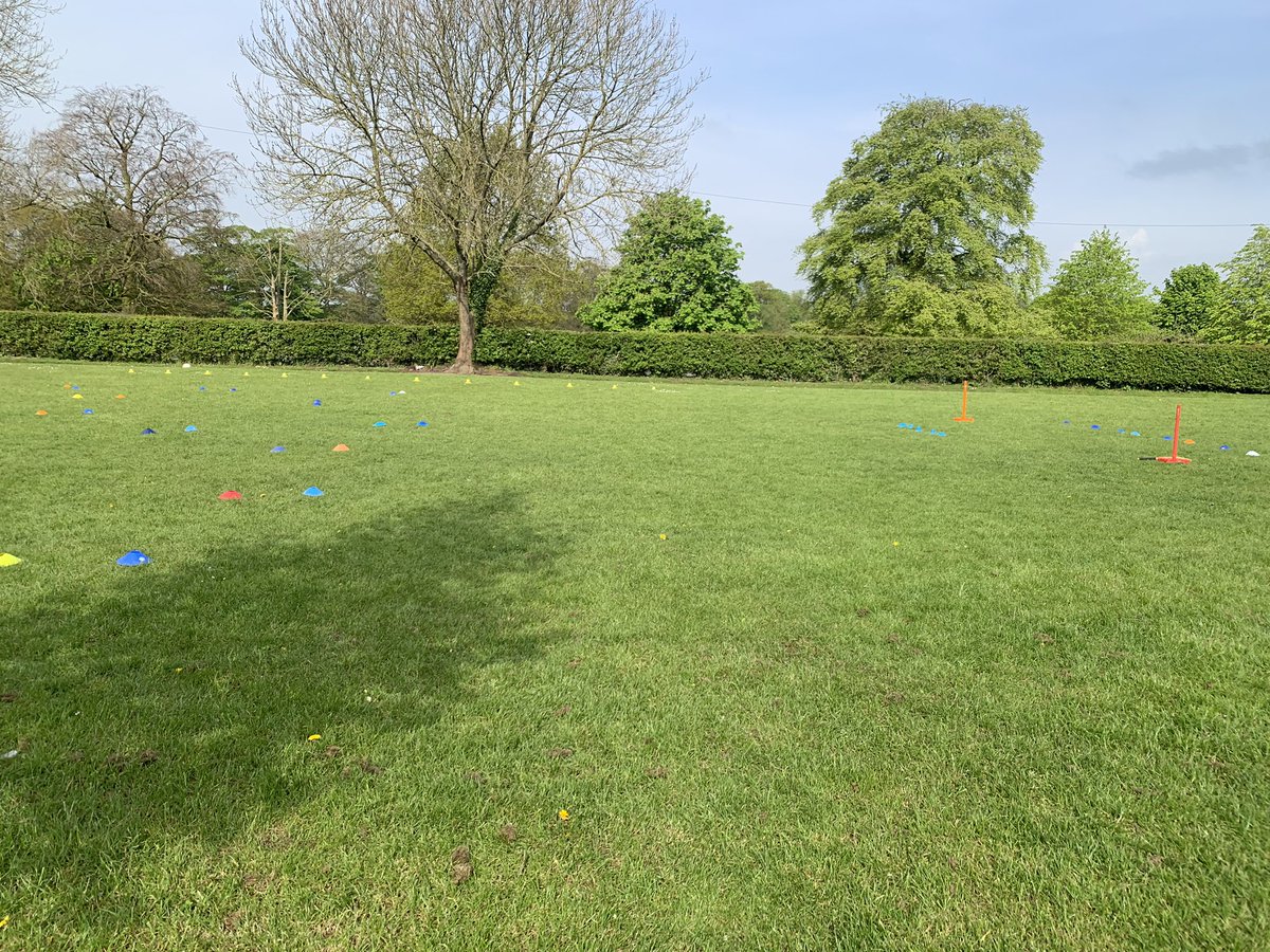 Sessay Primary School an absolute picture today ☀️🏏 perfect day for an engagement day with all 4 classes… great to see such a strong link between the school and @SessayCC 👏🏻 Hopefully some more down to their @allstarscricket programme and Dynamos Holiday Programme! 🌟▶️