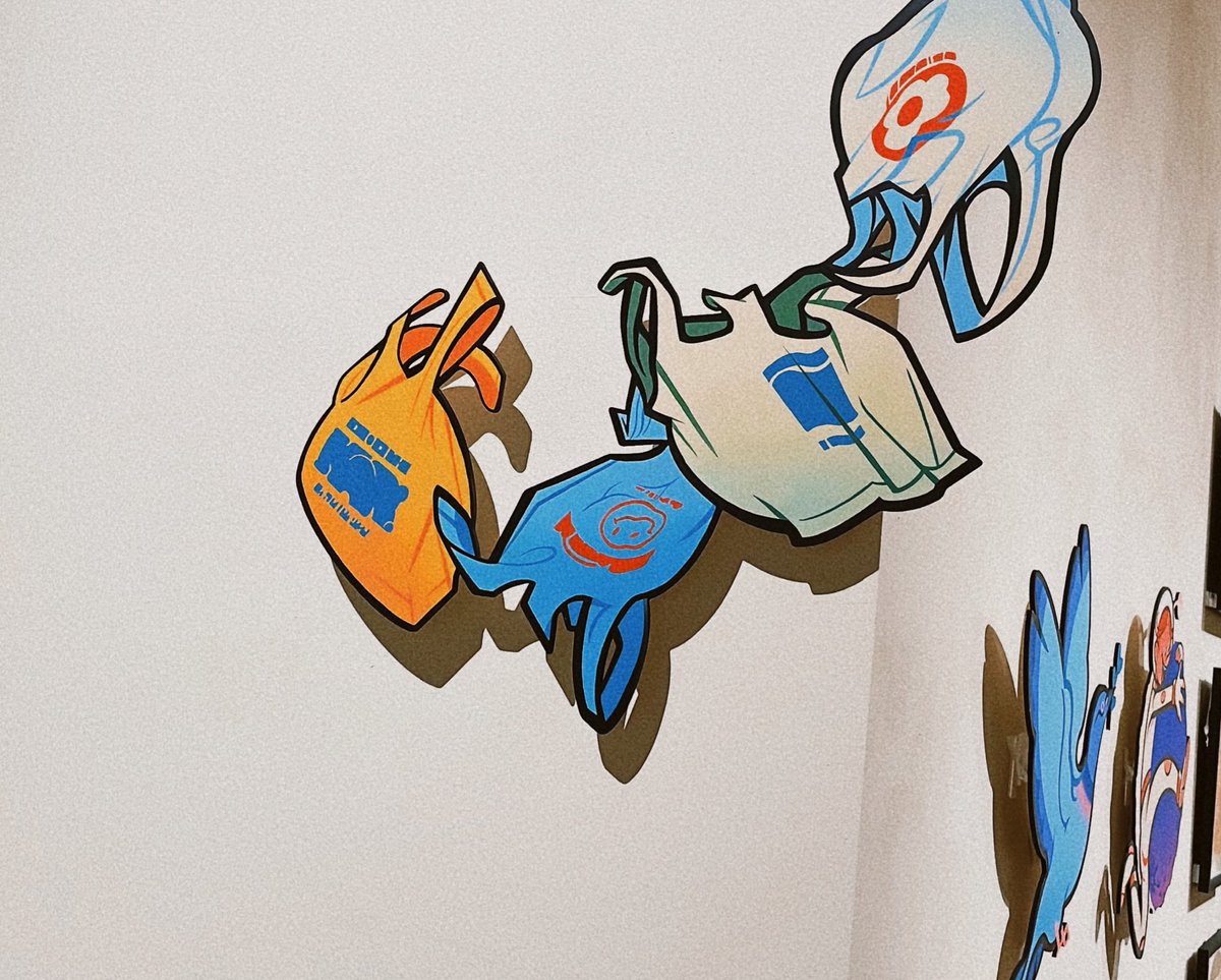 リアル展覧会大阪でやってます。初個展やから初見さんも来てね❤️(4枚目のも展示してるけど別の時の写真)
#ゴールデンウィークはフォロワーが増えるらしい #ゴールデンウィークSNS展覧会2024