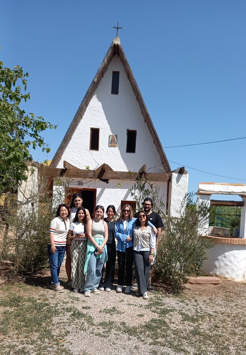 ¿Conoces el turismo gastronómico?🚀

Nuestros estudiantes del Grado de Turismo han explorado el concepto de “Locavorismo” al máximo de la mano de Toni Montoliu 🙌🏻

Una oportunidad única para que descubran cómo combinar la cultura local con la experiencia gastronómica 🥘