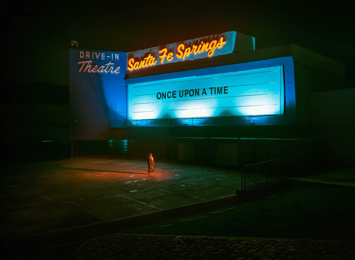 programzero_'s tweet image. my photographs as horizontals.