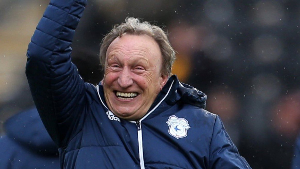 Neil Warnock but as you scroll down he gets angrier. THREAD 🧵