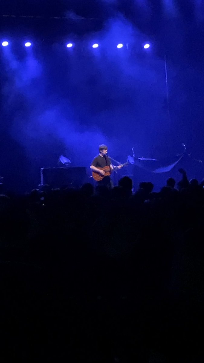 What a songwriter this guy is. A great evening watching @Jakebugg last night at GLive.