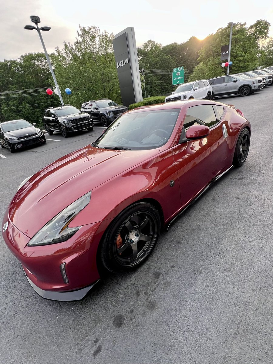 Welp… I did a thing… 😬
#nissan #370z