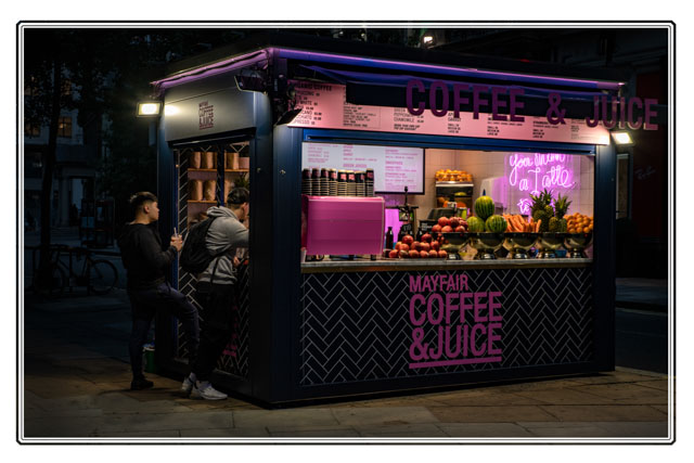 A #smallbusinessowner has set up a #coffeeshop on #Bondstreet in #London selling #coffee and #juice. This #localbusiness was #busy one #summer #evening having a stream of #customers. #NightPhotography #streetphotography #SmallBusinesses #StreetFood #Local #Food #photography