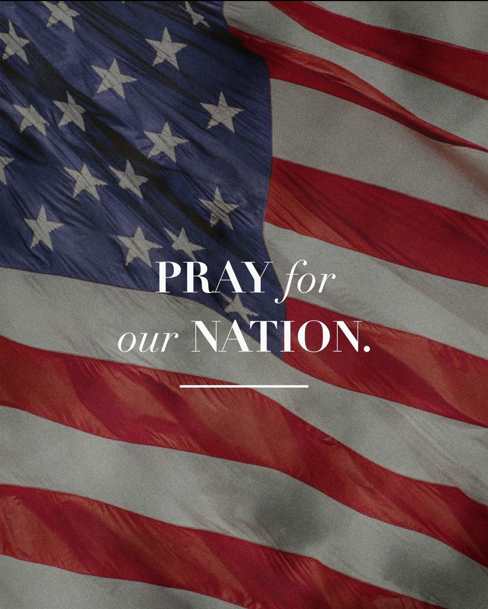 National Day of prayer 🇺🇸🎓 #everyday #moreprayinglessopinion