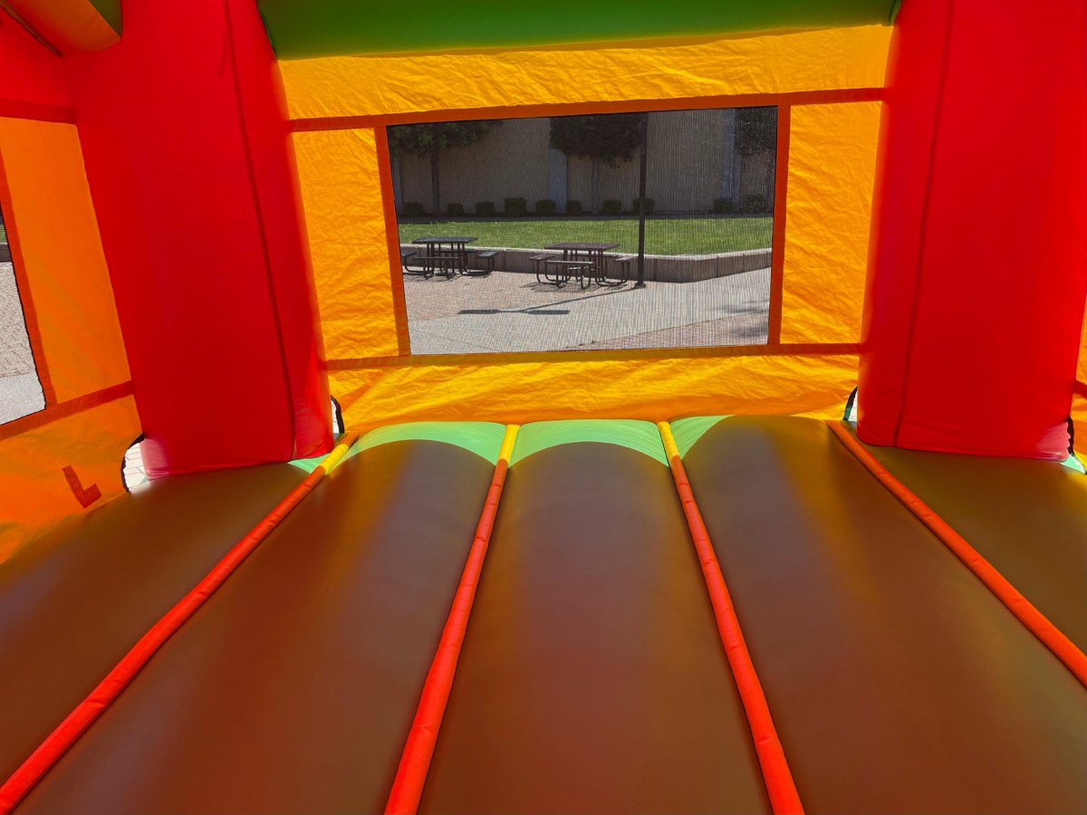 Our trained staff will handle all of the set-up when you rent one of our inflatables and ensure it's set-up properly and safely, so all you need to do is enjoy your party. jumperhousepartyrental.com #BounceHouses #BounceHouse #InflatableBounceHouse #InflatablePartyRentals