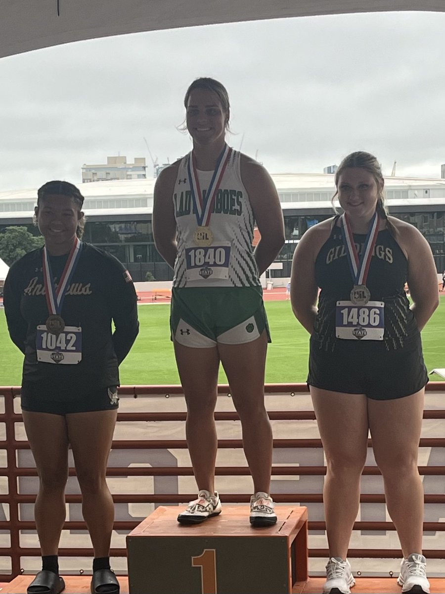 Kaylon Metcalf wins silver at the state meet! <a href="/GiddingsIsd/">GiddingsISD</a> <a href="/GiddingsXC/">Giddings XC</a> <a href="/MahoneyELA/">Michael Mahoney</a>