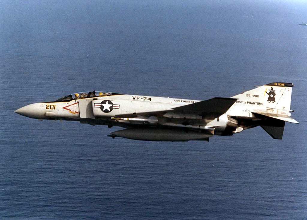 A U.S. Navy F-4J Phantom 2 Be-Devilers circa 1981. (usn)