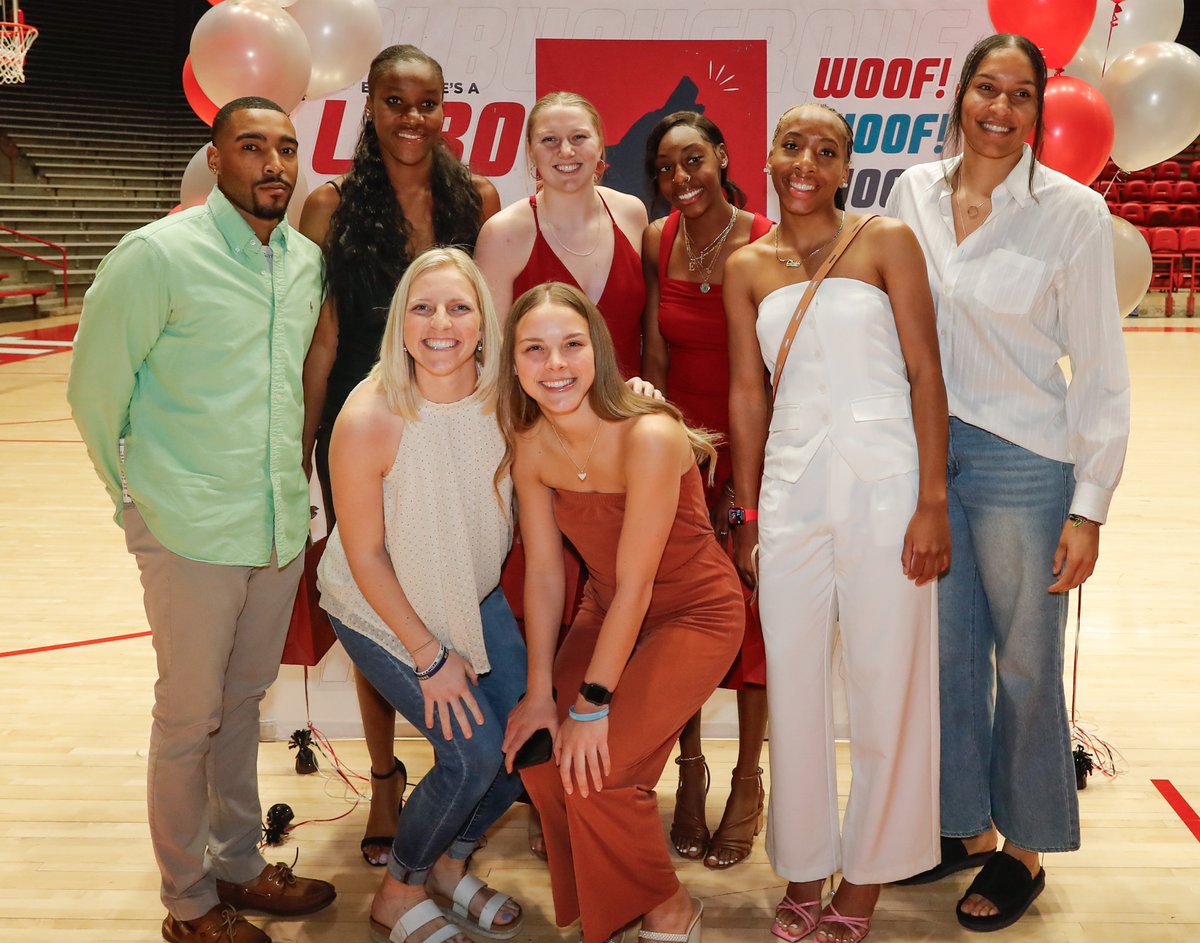 Created one more memory at The Pit last night as our graduates received their stoles.

#GoLobos