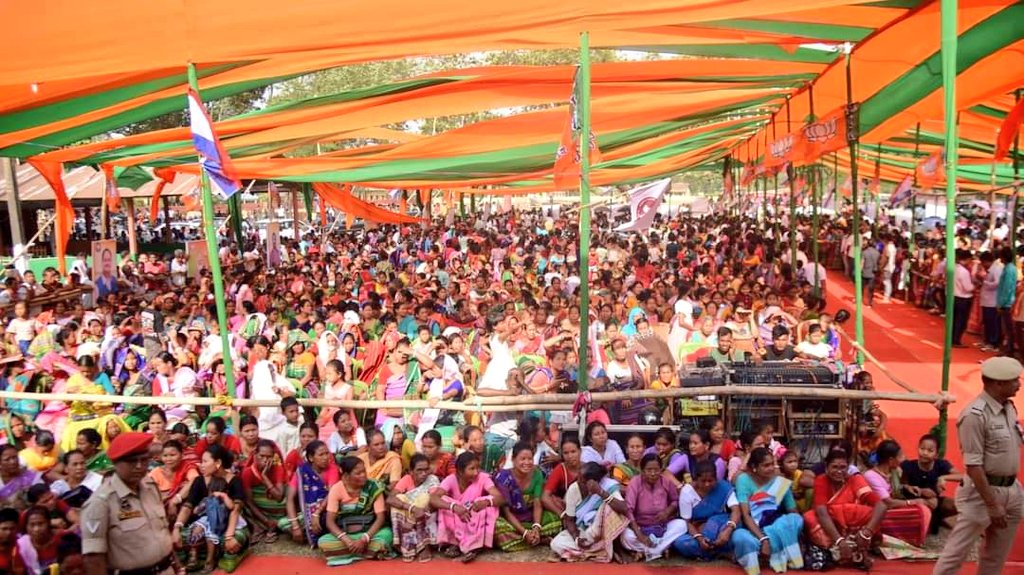 In the last 10 years, Hon'ble PM Shri @narendramodi ji led Govt has given the people new hope and brought smiles to all. The huge support for @BJP4India Guwahati LS candidate Smt Bijuli Kalita Medhi at Bordamal in Goalpara proves that everyone wants Modi Ji back in power.…