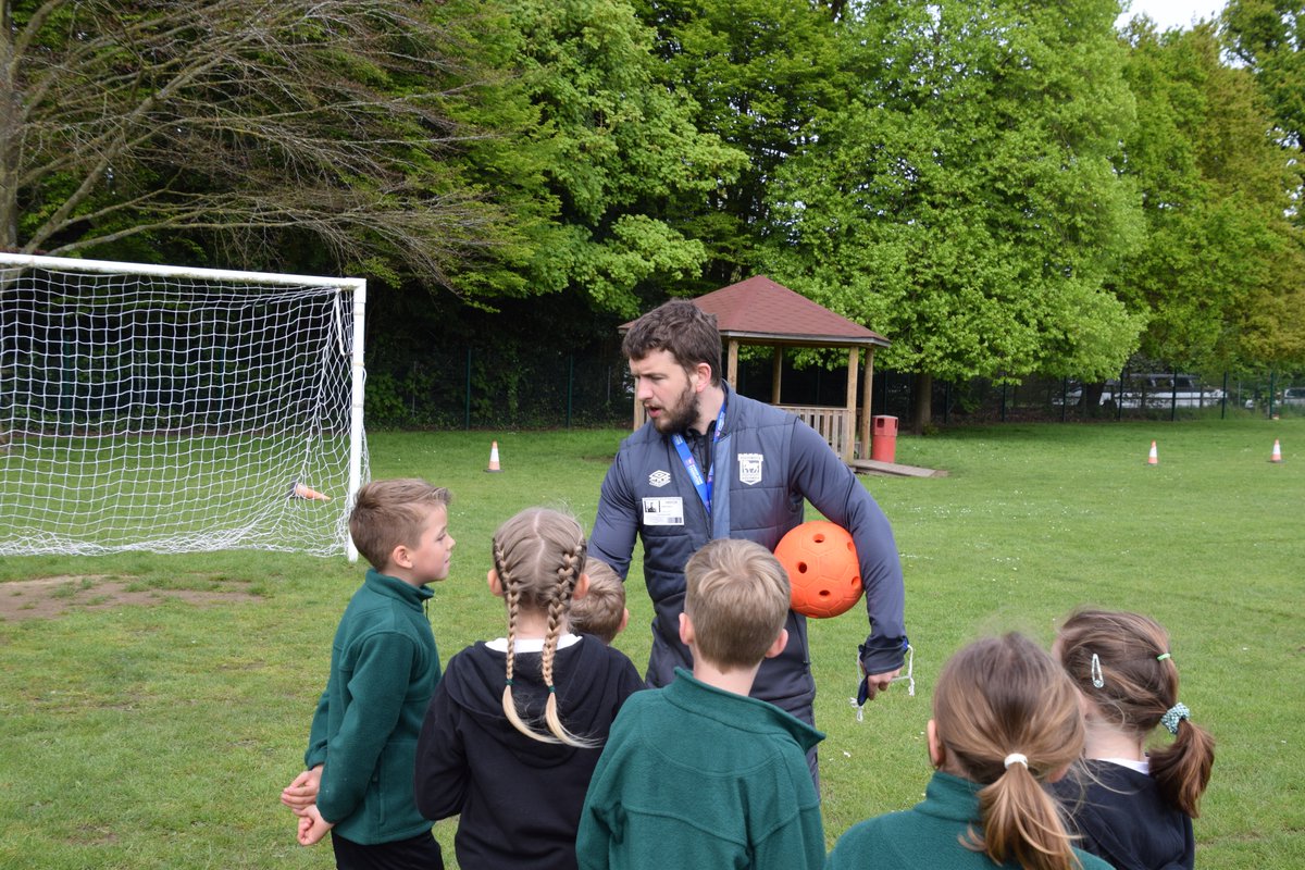 💙 The Foundation held a day of activities at East Bergholt Primary earlier this week, designed to promote disability in sport, inclusion and equality, as part of the Super Movers for Every Body initiative. The initiative is a new collaboration between @premierleague,