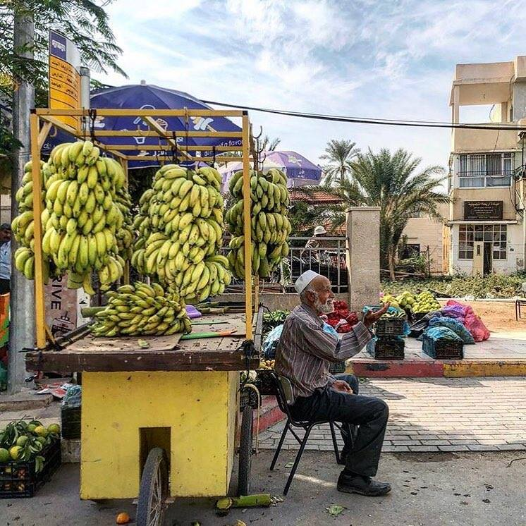 In the photo on the left: Arabs in Jericho in the 1940s had banana plantations in an area under British control, known as Mandatory Palestine. On the right: 2019 Arab banana vendor in Jericho. Today, Jericho is a city in the West Bank under the Palestinian Authority.