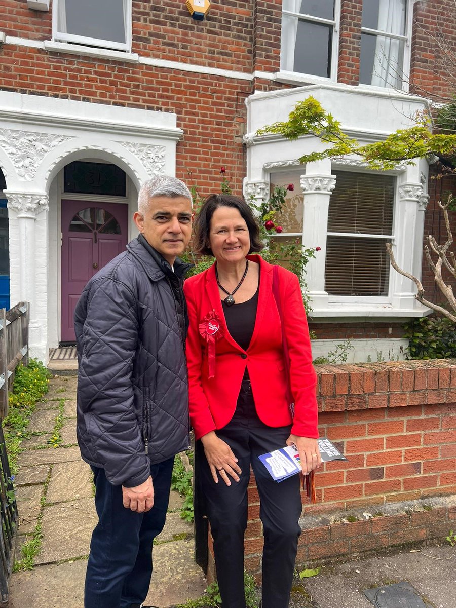 Great to welcome @SadiqKhan back to Haringey with @JoanneMcCartney. For free school meals, cleaner air & thousands of council homes, what are you waiting for? Get down to your polling station before 10pm with photo id and use all three votes for @UKLabour 🌹🌹🌹.