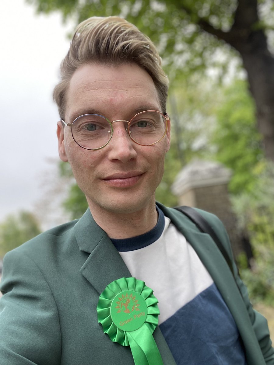 Things to remember today: 🗳️ Go out and vote 🪪 Bring I.D to the polling station 🕙 You can vote up until 10pm 📩 Hand in your postal vote at polling stations 🌳 The Conservatives won’t win so don’t be fooled - you can vote Green 🌱