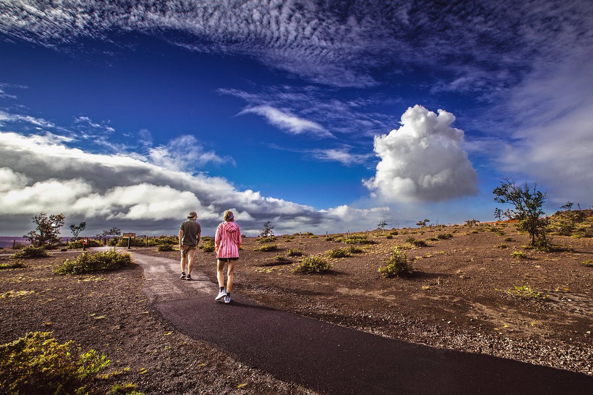These 10 tips will help you navigate the state’s largest national park. hawaiimagazine.com/plan-like-a-pa…
