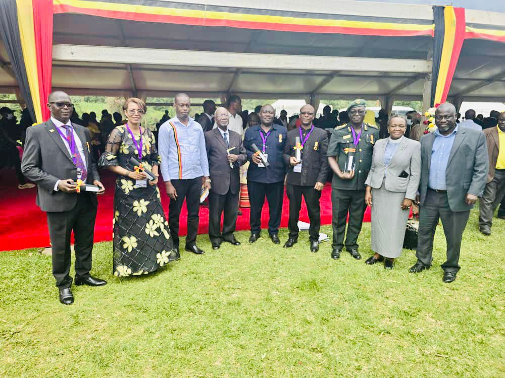 During Labour Day celebrations in #FortPortalCity,we witnessed our present & previous leaders being awarded the prestigious Diamond Jubilee medals from H.E @KagutaMuseveni in recognition of their dedicated service to conservation & Uganda at large.@LillyAjarova @ABarirega