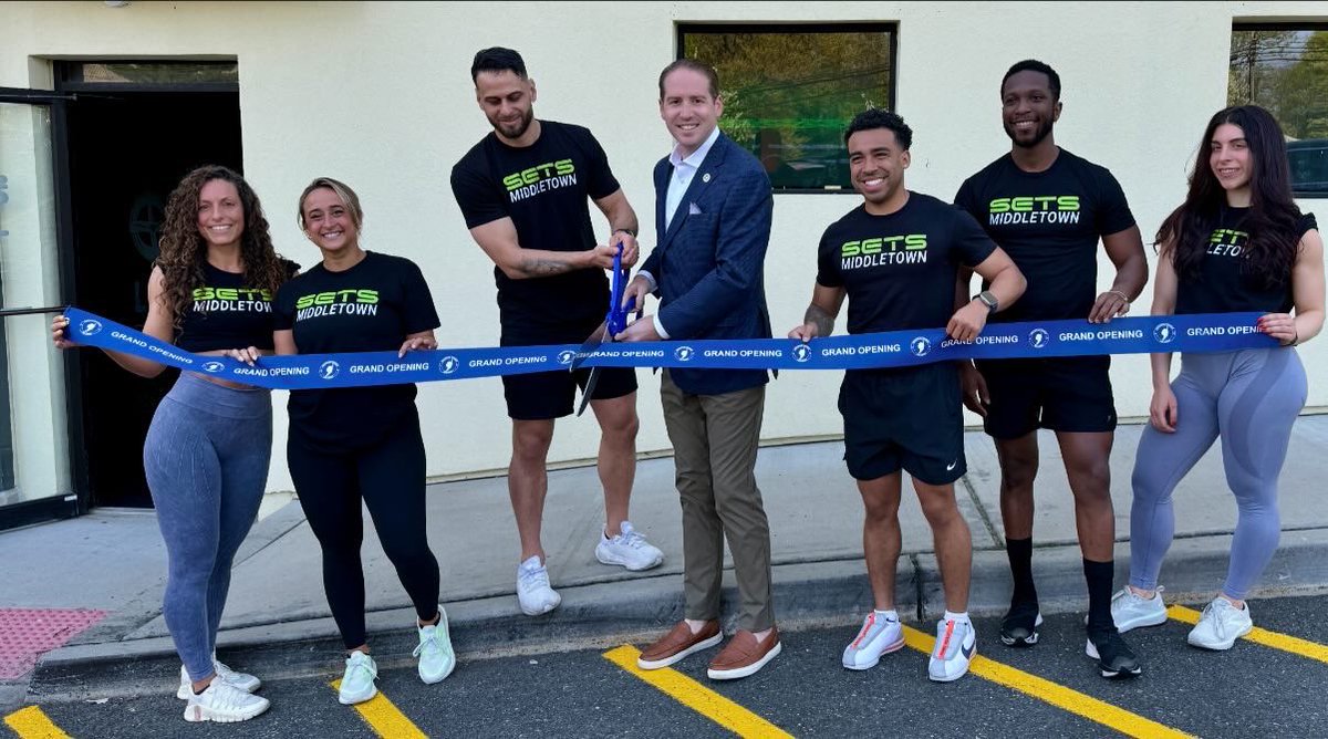 Last week, two new businesses opened in Middletown: Trader Joe's (1447 NJ-35) and SETS Hybrid Training (1179 NJ-35)! 🥳