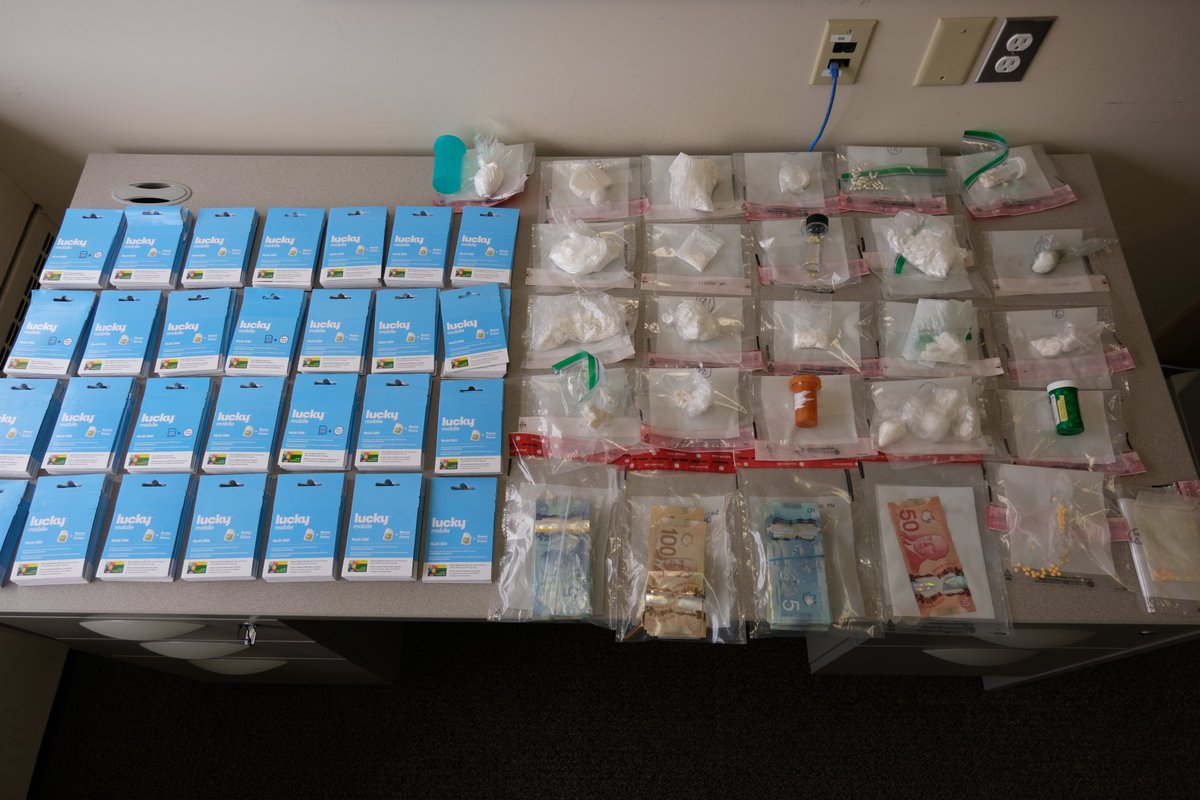 GSPS Drug Enforcement Unit seizes over $40,000 in illicit drugs during search warrant on Pine Street: gsps.ca/en/news/deu-se… #Sudbury #SudburyPolice @OPP_News