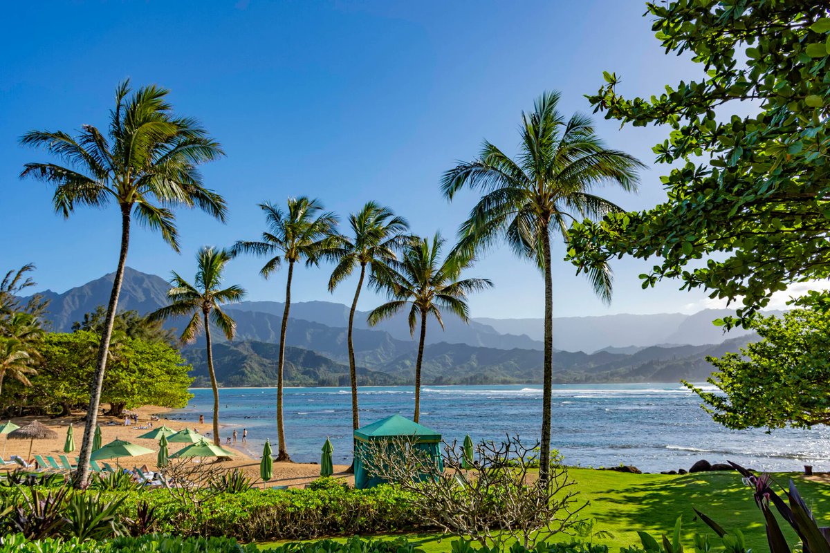 Here's what to do on Kauaʻi's North Shore if you only have two days. hawaiimagazine.com/things-to-do-o…