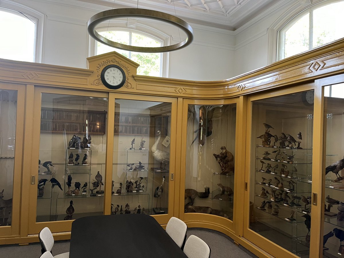 Werkbezoek gebracht aan @Weizigt ; geweldig duurzaamheidscentrum! Heel leerzaam. Onder de indruk van oa de activiteiten,  vrijwilligers en tomeloze inzet van de mensen. Zo leuk de positieve reacties te horen en zien van de bezoekers.