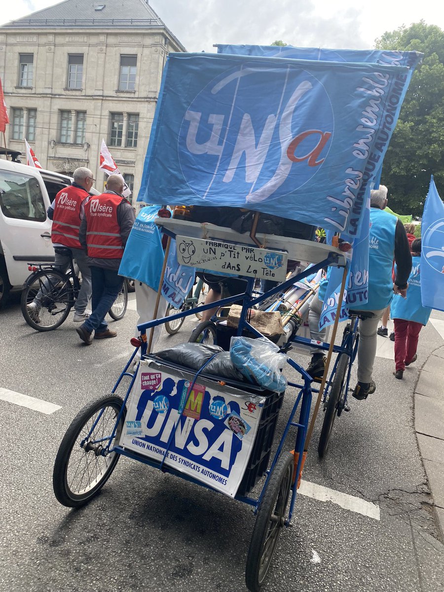 L'Unsa Éducation mobilisée dans toute la France le #1ermai : salaire, retraite, protection sociale, égalité Femmes/Hommes, Europe Sociale. Avec l’ unsa_officiel , pour un 1er mai de revendications !